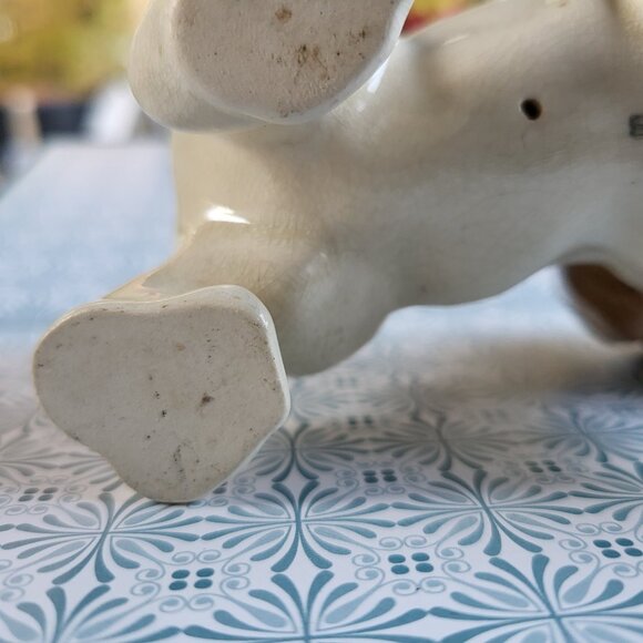 Vintage Bassett Hound Dog Figurine Porcelain England - Picture 15 of 16